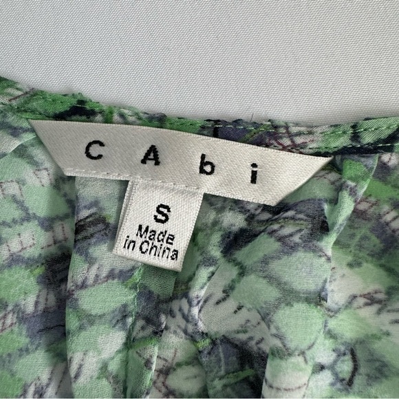 CAbi Blouse - Picture 2 of 4